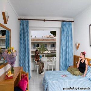 Hotel Bq Sarah -adults Only 3*