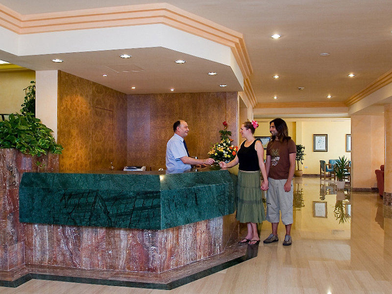 Bq Sarah -adults Only Hotel